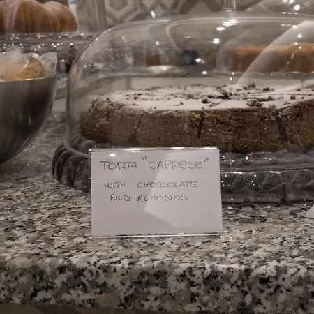 On' Michele بيت ضيافة سورينتو