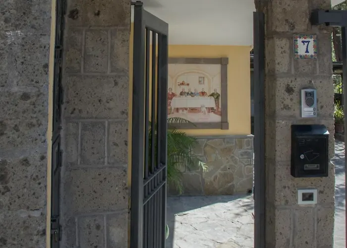 On' Michele 4* סורנטו